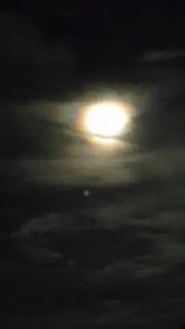 suasana malam bulan bersinar indah terang 🌈