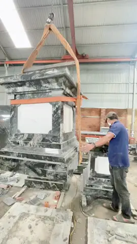 Công trình sắp hoàn thiện 💥 👉 Chân đế ốp đá tự nhiên – chắc chắn, sang trọng 👉 Thân ốp gạch men – sáng, sạch, hiện đại Tổng thể hài hòa – đẳng cấp từ chi tiết nhỏ nhất #congtrinhthucte #anhducstone #thicongxaydung #nhadep#noithat #xuhuong #daklak47 