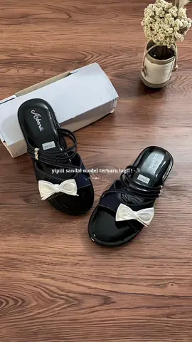 sandal ternyaman untuk sehari hari ringan & mpuk bangettt ! 🫶🏻 #sandal #racuntiktok 