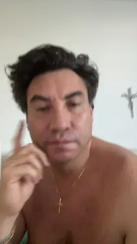 Estás de acuerdo con esta afirmación? Yo no… Italia tampoco tiene ningún título de belleza pero de ahí han salido Sofía Loren, Claudia Cardinale, Mónica Belucci, etc etc