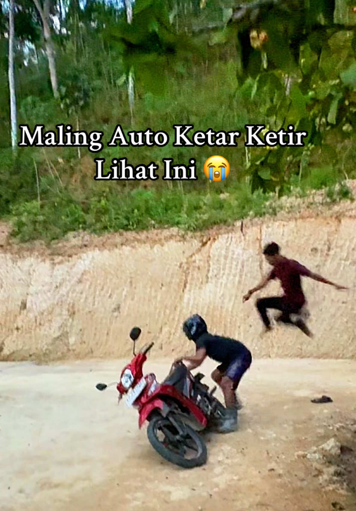 Gembok Motor Anti Maling/Gembok Alarm Anti Maling auto lari terbirit birit 😭 #gembokalarm #gembokcakram #gembokantimaling #cctv ##motor 