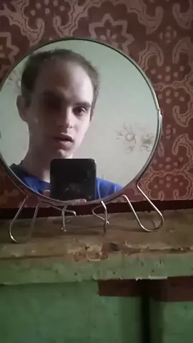 свет мой зеркальце скажи