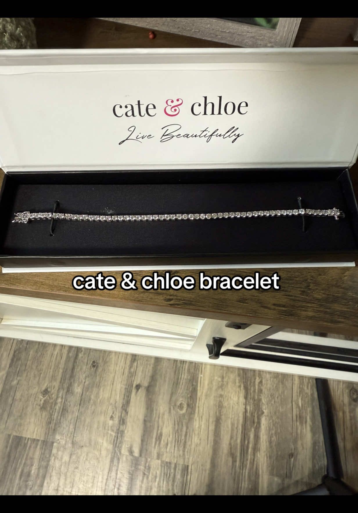 #jewelry #bracelet #tiktokmademebuyit #tiktokshop #fallfashion 