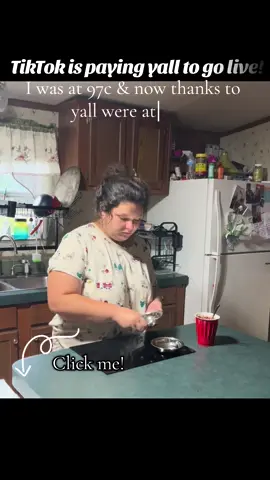 Feeding cats and getting closer to our forever home with every click! #LIVEIncentiveProgram #SideHustleLIVE #PaidPartnership #relatable #catmom 