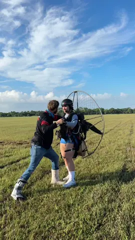 More female pilots are coming 🪂😎 #paramotororlando #paramotor #florida #bucketlist #LIVEIncentiveProgram 