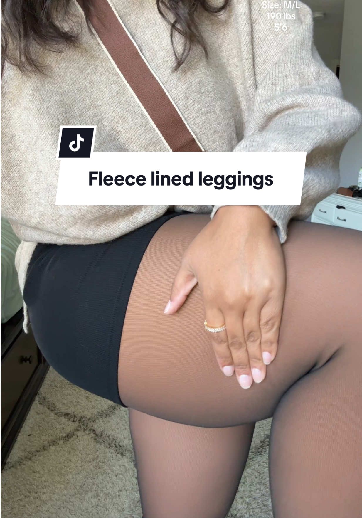 Replying to @Tulip_Rose05 they sound the same as if your wearing regular stockings!  #fleecelined #fleecetights #fleeceleggings #falloutfits #tiktokshopfalldealsforyou 