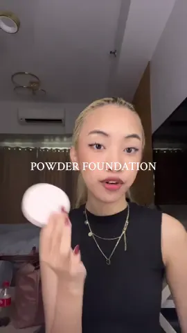 i use this whenever i am lazy to apply liquid foundation or cushions cause it’s super quick and easy to use!! 🧏‍♀️ #makeup #powderfoundation #BeautyTok 