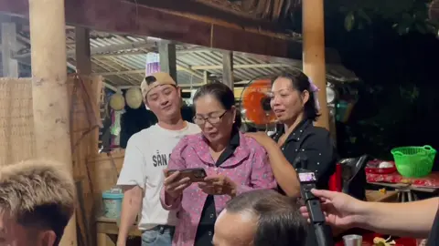 Đăng cho hết để mọi người cùng xem. 1 đêm trung thu tuyệt vời. 🥰🥰#giadinhhaha #tiktok 