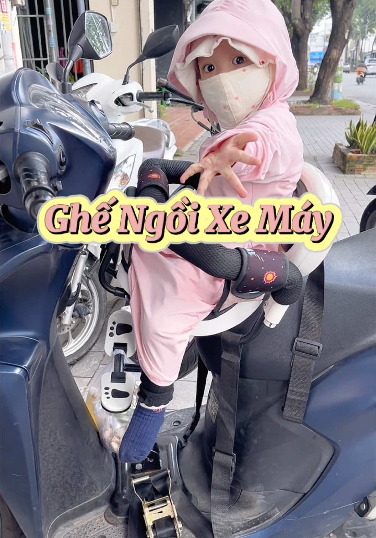 Ghế ngồi xe máy chân ái của mẹ bỉm #mebimsua #mebimreview #ghengoixemay #review 