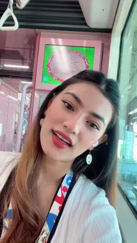 हिरा र मोती भन्दा बहुमूल्य हुन्छ रहर र बाध्यता बीच झिकिएको खुसी ...🦋🌼#foryou #blessed #onemillionaudition #positivity #foryoupage 