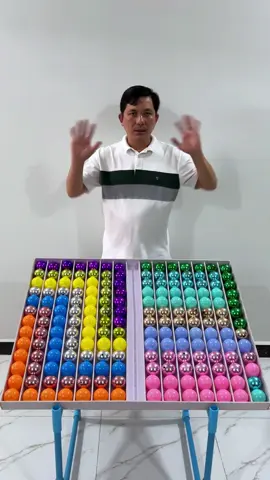 Easy sorting ball game
