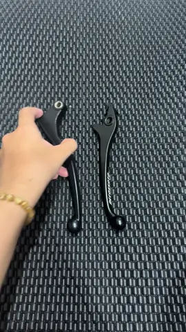 Tay thắng khắc laser  #thinhhanh #phukienxemay #xuhuong #winner #accossato 