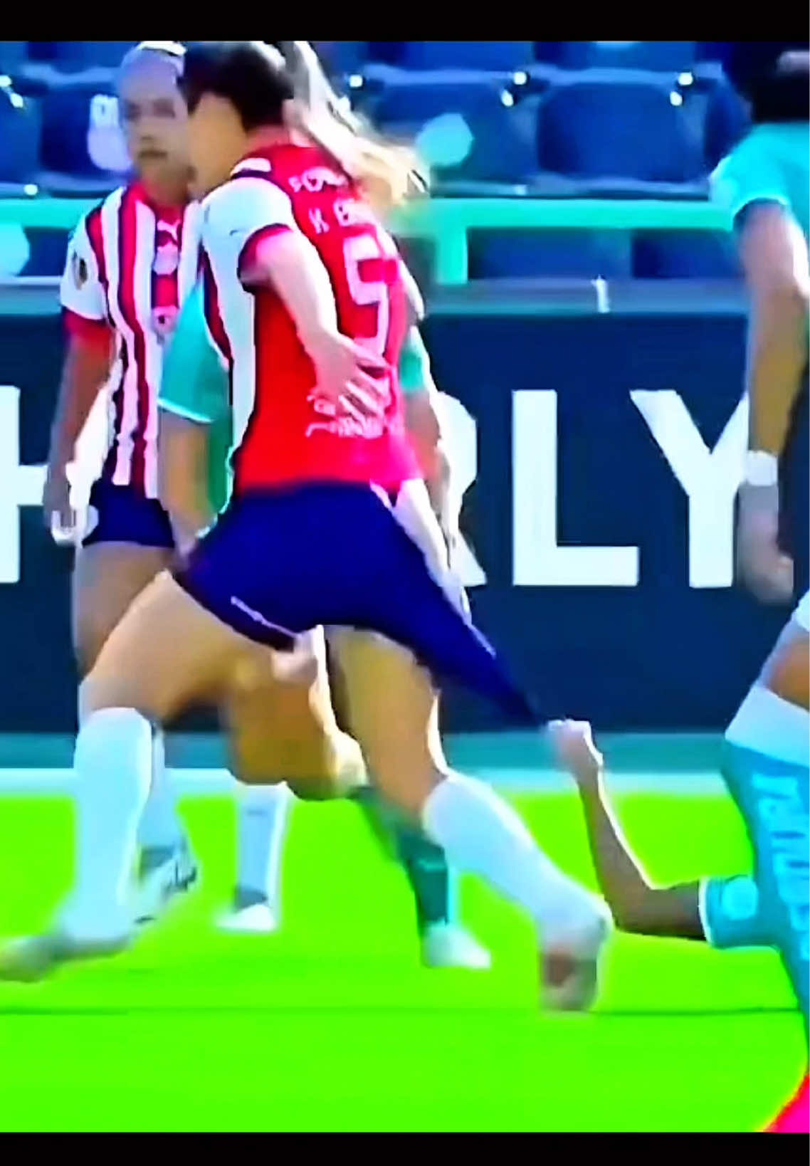 when football becomes a comedy😂😂😂#football #Soccer #funny #funnyfootballmoments #fyp 
