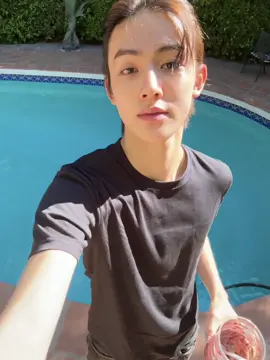 sean aka #seonghyeon 