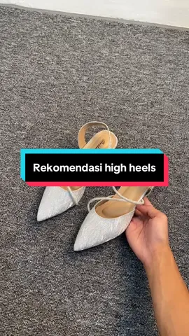 Rekomend banget heels nya saya buruan co sekarang juga😍🥰#bridelliashoes #sendalwanita #mulesshoes #sepatuwanita #highheels 