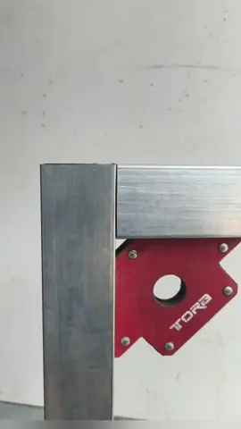 easy way to connect galvanized iron correctly #teqhnique #welding 
