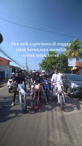 Ngawal nganten sampe pelaminan #klxsupermoto #supermotoindonesia #wrsupermotoindonesia #crfsupermotoindonesia #supermoto 