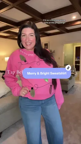 Boutique style for less #christmassweatshirt #christmassweater #merryandbright #christmasshirt #tiktokshopblackfriday 