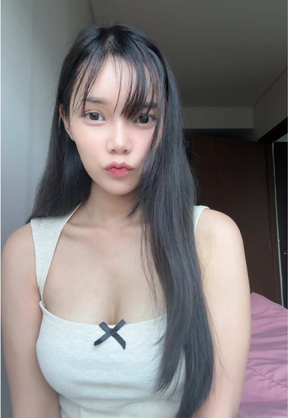 yaampun kembaran parfume sm kembaran sndiri🫶🏻 cinta bgt sm bodibreze mirip sm delina(imo)😭