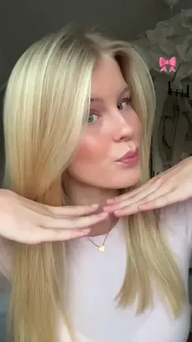 Favorit sminkning atm🥹🎀 #newmusic #MakeupRoutine #fördig #fördigsidan 