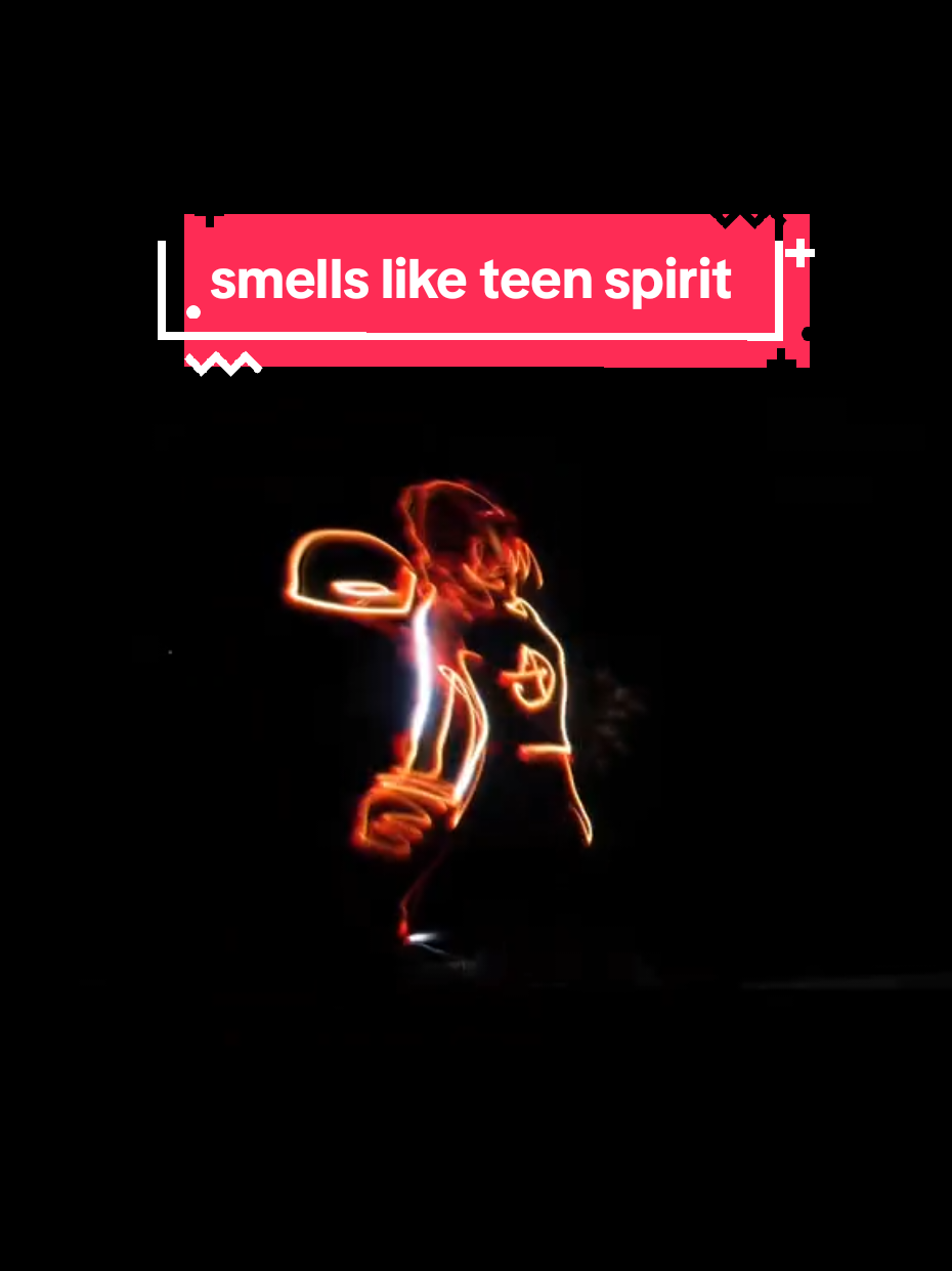 No talking, just art. #lightpainting #StopMotion #nirvana #art #modernart 