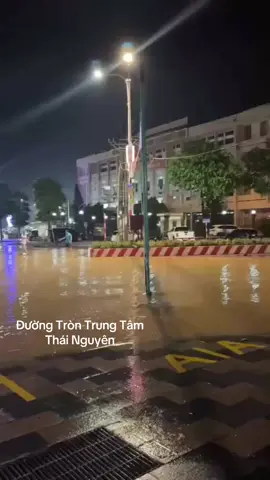Đường tròn trung tâm Thái Nguyên . tối 7/10 #TháiNguyên #thainguyenmoingay #thainguyen 