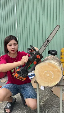 Cưa xích Hukan 12inh không chổi than #dienmayquyettrang #maykhoanpin #noithat #thomoc #xaydung 
