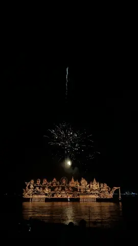 ปลาปากบ้านเรา สวยงามมากกก🎊🎇🎆🎉 #ไหลเรือไฟนครพนม #นครพนม 