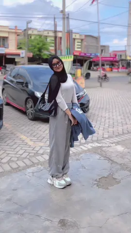 Celana cek keranjang kuning 😍🛒✅ #baggypants #baggystyle #baggyoutfit #baggysweatpants 