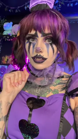 You’re in luck it’s October #halloween #clowngirl #goth #gothgirl 
