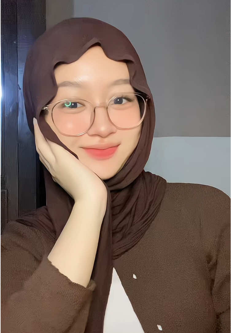 aku pake warna coffee  #pashminakaos #pashminameleyot 