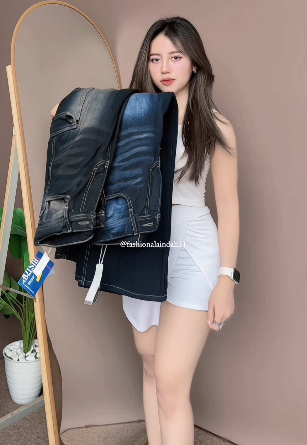 #fashionalaindah #jeanshighwaist #baggyjeans #jeans #outfit 