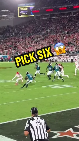 THE PLAY OF THE SEASON ‼️‼️‼️ #nfl #football #jaguars #pick6 