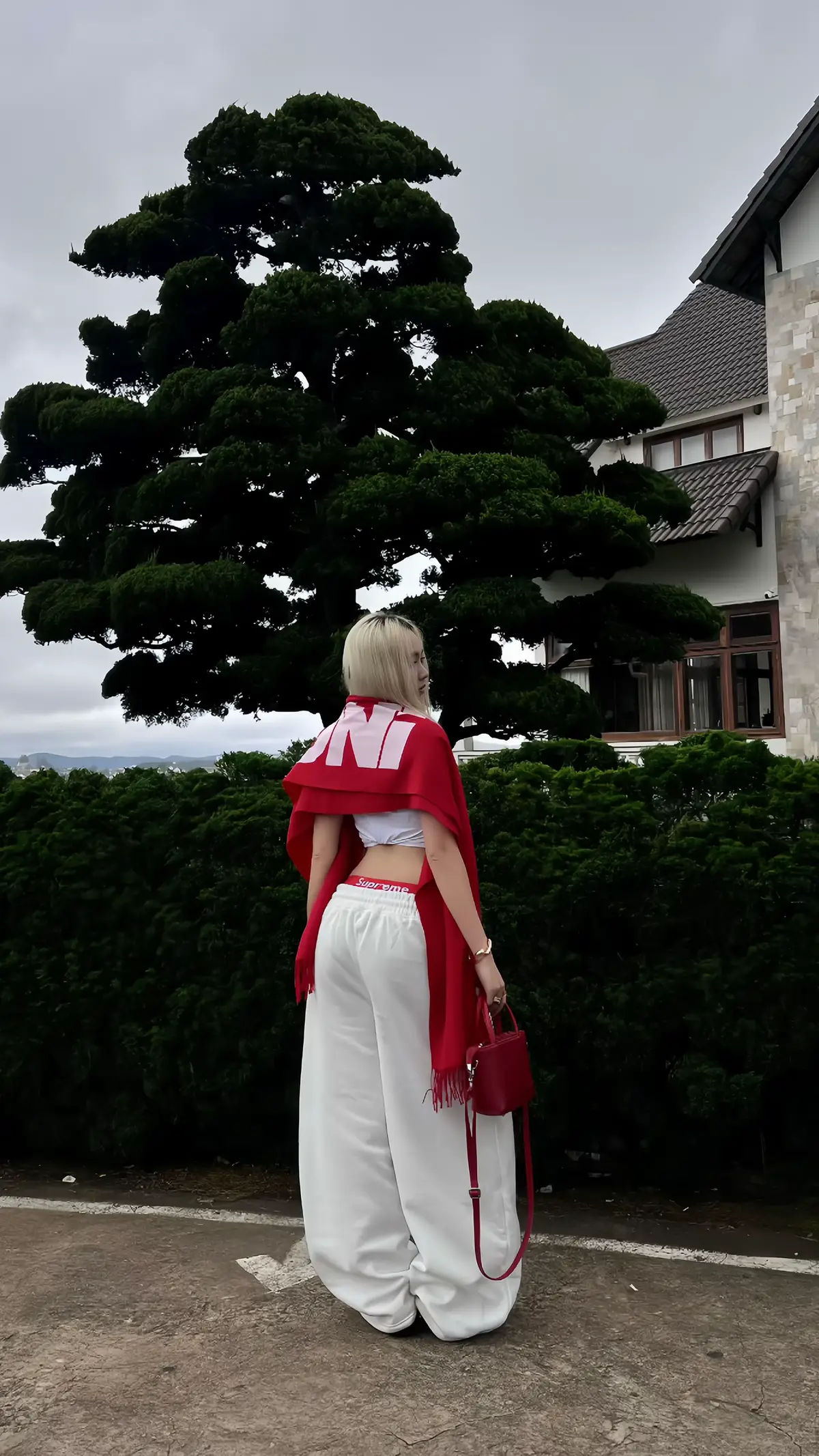 Góc quen #OOTD #outfit #moingaymotoutfit #trending #viral 