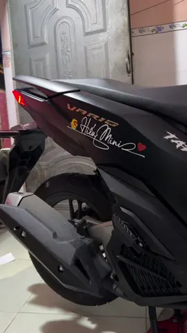 Lên tem nhiều quá có xấu không ae ? #vario125 #xeđộ 