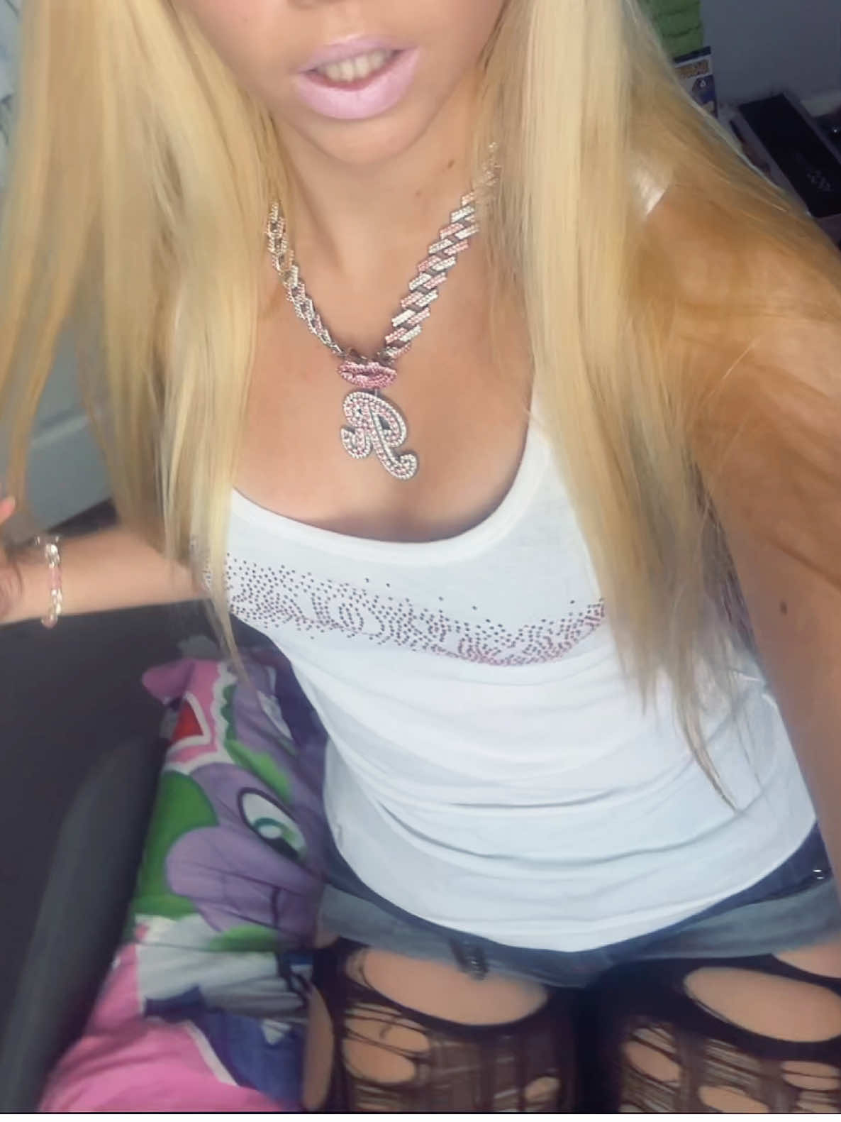 ugh finally back in my style | #fyp #lipsync #y2k #skins #alternative 