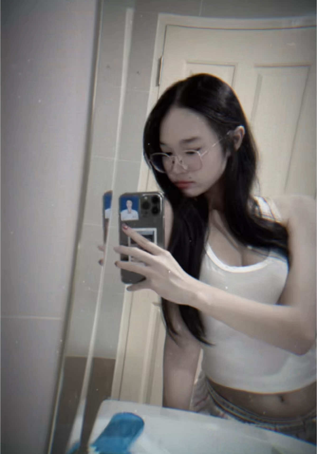 อยู่กับฉันมันมีแต่เศร้า😜