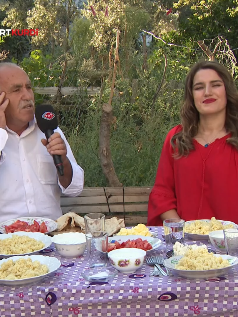 Canan, di vê beşê de guh da Kurdên li Aydınê. Youtube>TRT Kurdi>Sosin - Beşa 57.
