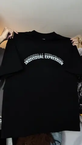 ê đẹp nhaaa 🫶✨ #aothun #thoitrangnu #thoitrangnam #macdepmoingay 