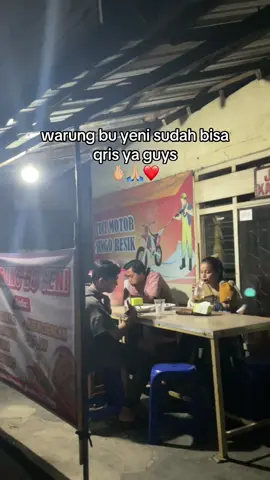 Warung Nasi Goreng Bu Yeni Alamat : Jl. Kh. Agus Salim No.120 Bandar Kidul Kota Kediri Maps : Warung Bu Yeni Buka : Pukul 17.00 - 22.30 ❗️MINGGU LIBUR❗️#nasigorengbuyeni #kediri24jam #fypage #kulinermalam #murahnikmatlezat 