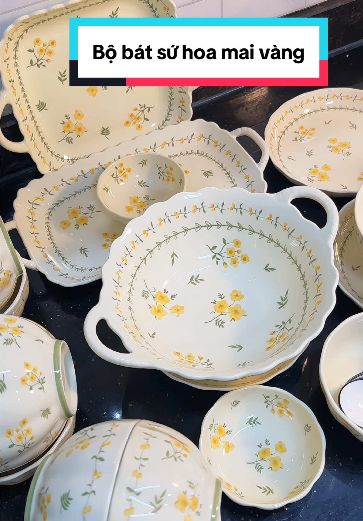 Mê bếp thì không thể bỏ qua bộ bát đĩa này #huonggu #review #batdiadep #batdiasu #TikTokAwardsVN 