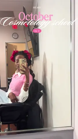 Makeup 💄 & roller sets 🎀 in cosmetology school 👩🏽‍🎓💇🏽‍♀️ Every day’s a new lesson ✨ #CosmetologyStudent #HairJourney #RollerSet #SanAntonioHair #wigmaker 