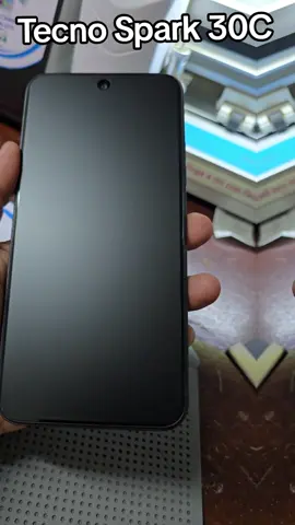 Buenos días,  activos en tienda  Instalacion de glass hidrogel anti espia ideal para proteger tus privacidad de las miradas curiosas 😎 #telefonos #chinandega #todocell #elviejo 