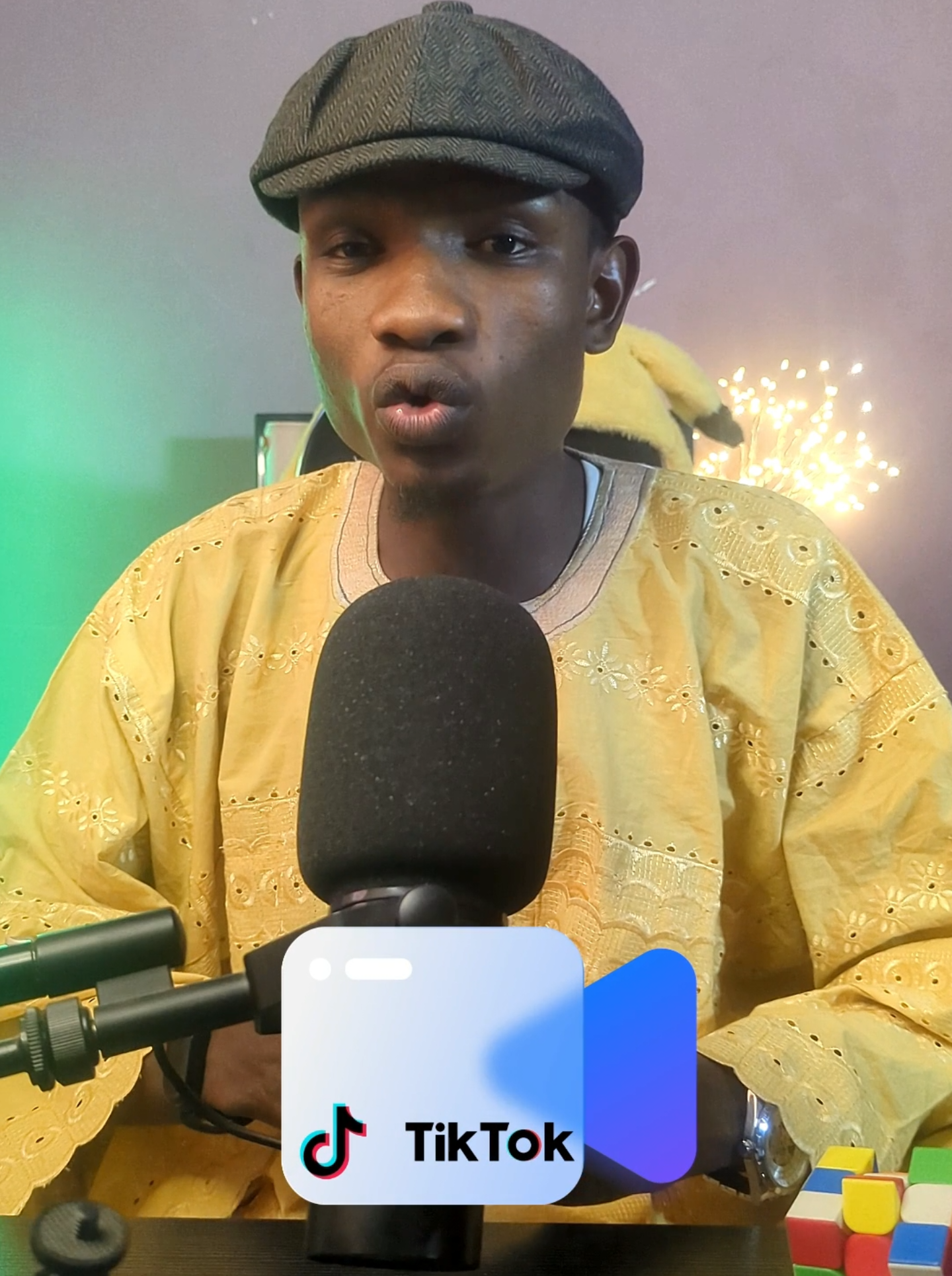 How watch video on tiktok and use another app in same phone. #sqhub #techvideo 