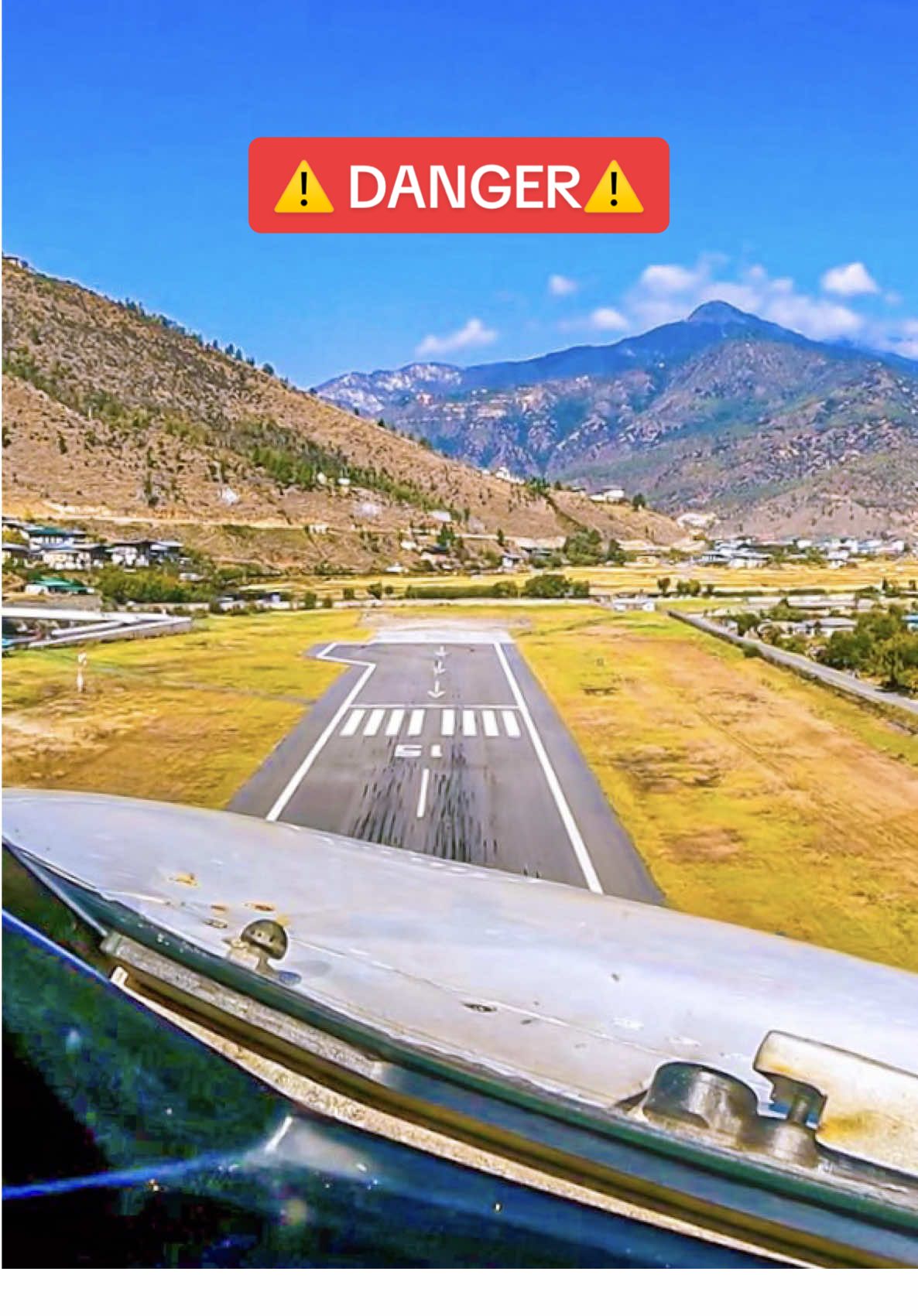 Dangerous takeoff #aviation #avgeek