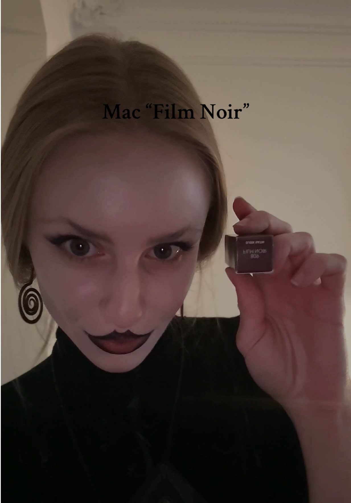 @maccosmetics  #filmnoir #maclipstick 