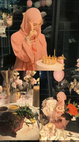 waw pangling lah malam ni sangat cantik, tak panjang' bagi wish nanti full wish tanggal 13, ape' pun happy birthday Nia. #putrirania #rania #happybirthday #raniajadenedit 