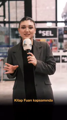 Uluslararası 15. Kocaeli Kitap Fuarı’nda bu kez sahne, kalpten gelen bir emek hikâyesine ait. ❤️ Gonca Engelsiz Yaşam Merkezi öğrencilerimiz, velileriyle birlikte Engelsiz Kitap standında görev aldı. Gülümseyen yüzleriyle fuara anlam kattılar.✨ #KocaeliKitapFuarı