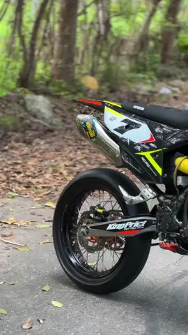 bersih itu harus,ganteng itu bonus😂#fyppppppppppppppppppppppp #ceksound #fypdongggggggggシ #bismillahfyp #crf150 #crfadventure #crf450r #modifikasihcrfkeren #crftrabasindonesiaadvanture #crf150supermoto #crfboreup68 #kontesmotor #fypシ゚viral #crfkerenabisss #supermoindonesia #krackerluwuk 