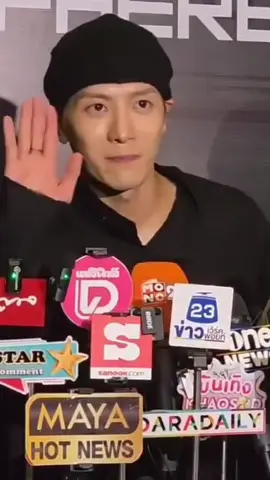 สนิทกับนักข่าวไทยมาก ดูเอาเถอะ 😬😬 #jacksonwang #jacksonwang王嘉爾 #แจ็คสันหวัง #got7 #passionjackson